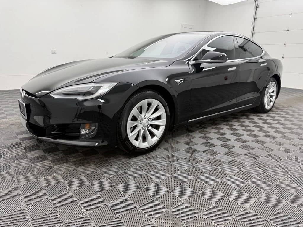 2018 Tesla Model S - Image 2