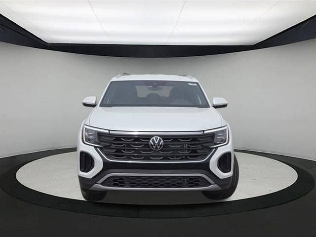 2026 Volkswagen Atlas Cross Sport - Image 2