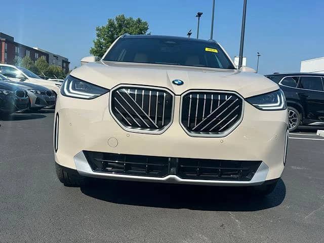 2026 BMW X3 - Image 2