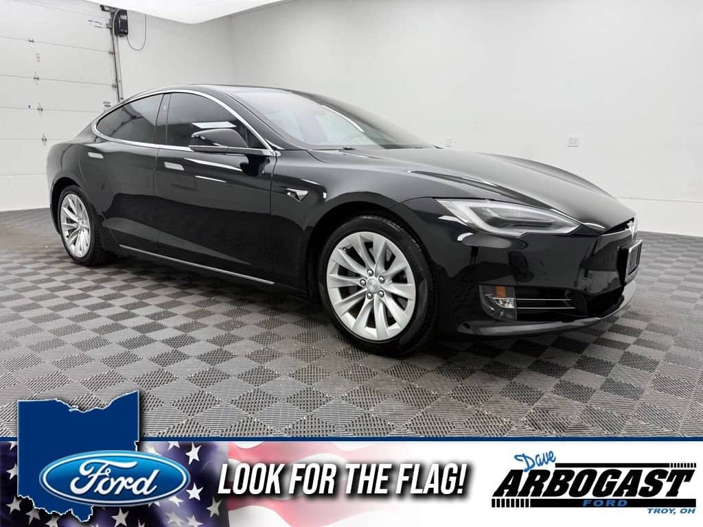 2018 Tesla Model S - Image 1