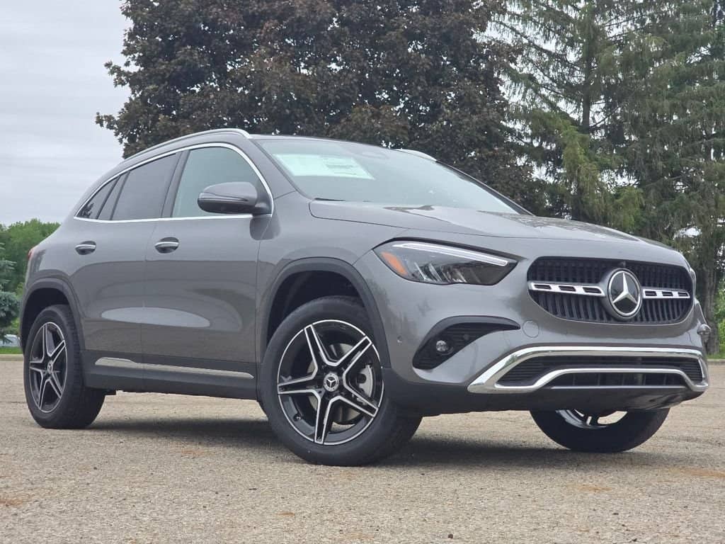 2026 Mercedes-Benz GLA - Image 2