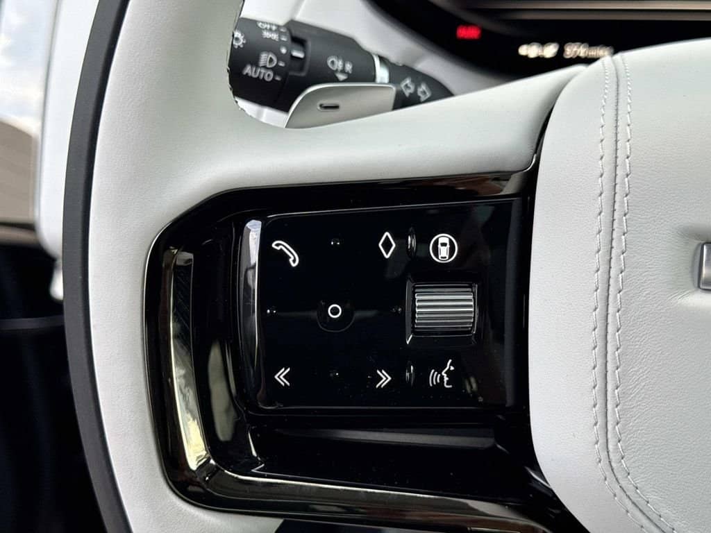 2027 Land Rover Range Rover Sport - Image 31