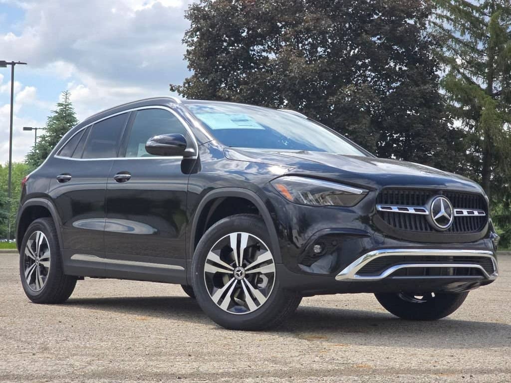 2026 Mercedes-Benz GLA - Image 2