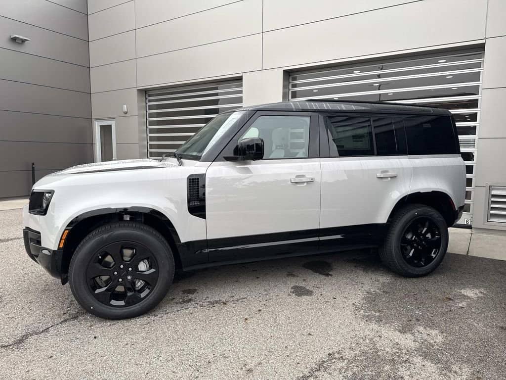 2026 Land Rover Defender - Image 3