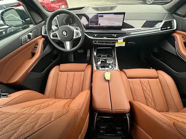 2027 BMW X7 - Image 6