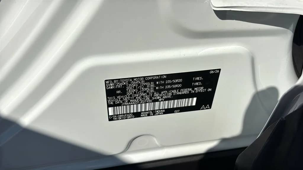 2026 Toyota C-HR - Image 36