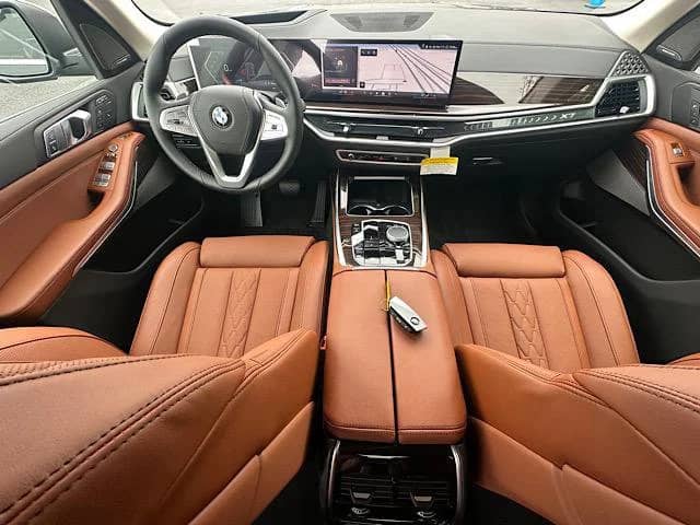 2027 BMW X7 - Image 6