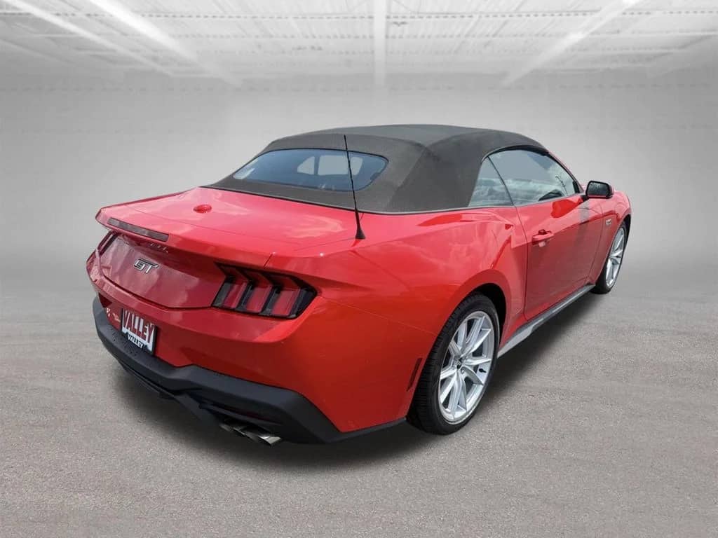 2026 Ford Mustang - Image 3