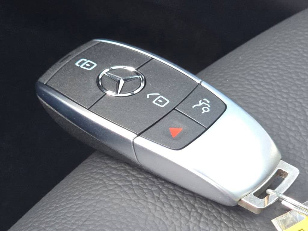 2026 Mercedes-Benz GLB - Image 74