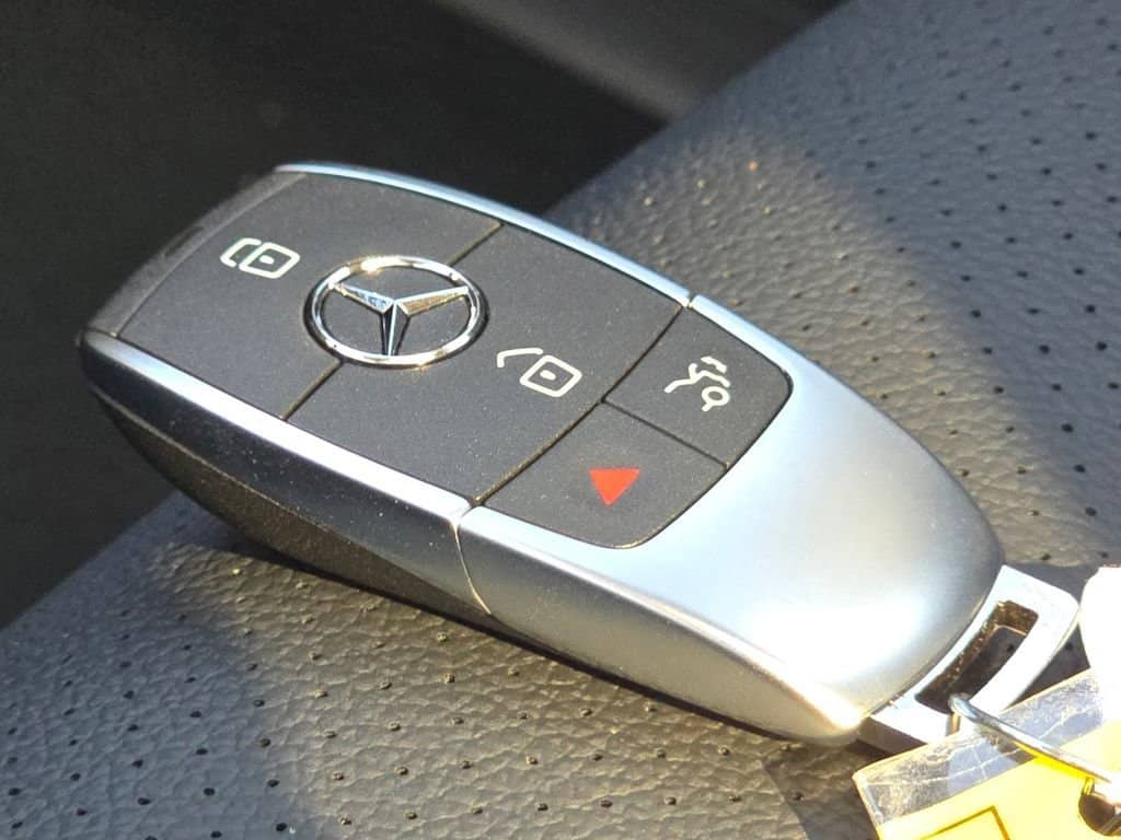 2026 Mercedes-Benz GLE - Image 80