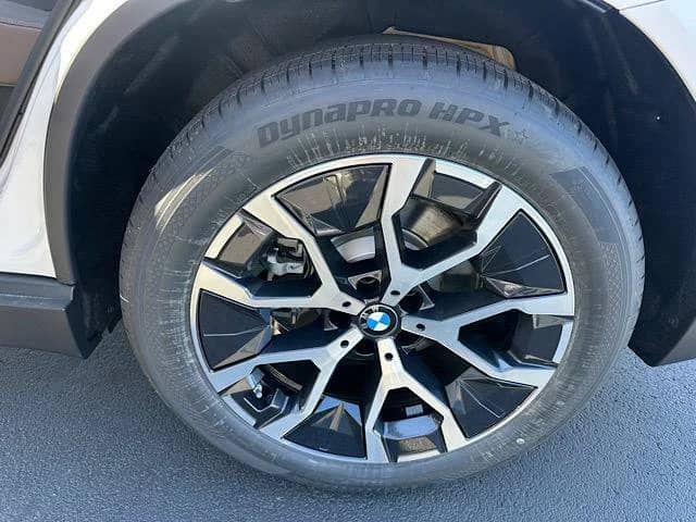 2026 BMW X3 - Image 7