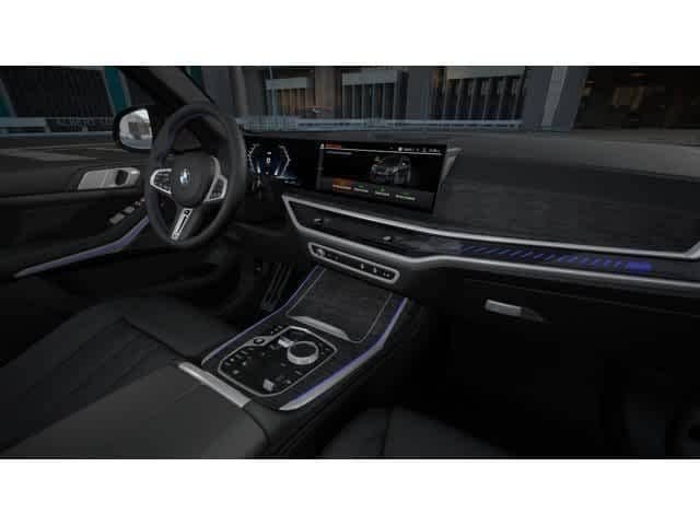 2027 BMW X7 - Image 14
