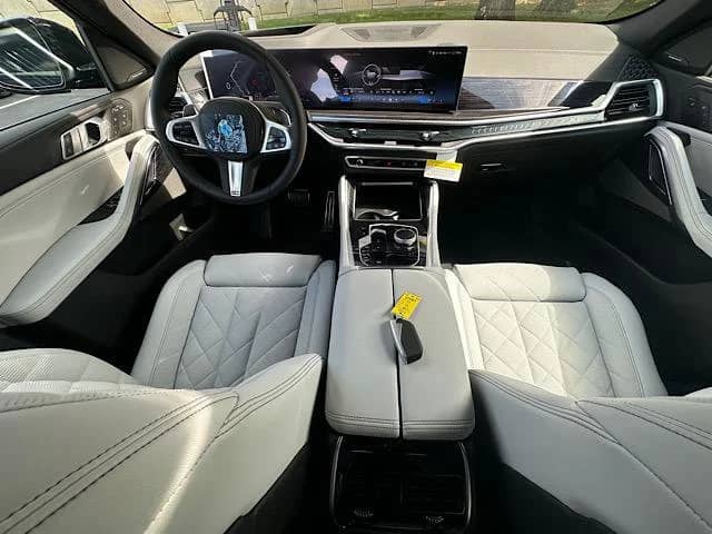 2027 BMW X6 - Image 6