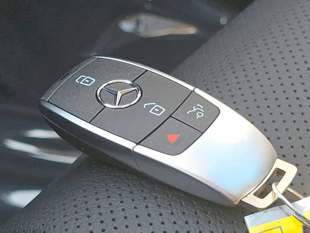 2026 Mercedes-Benz GLS - Image 82