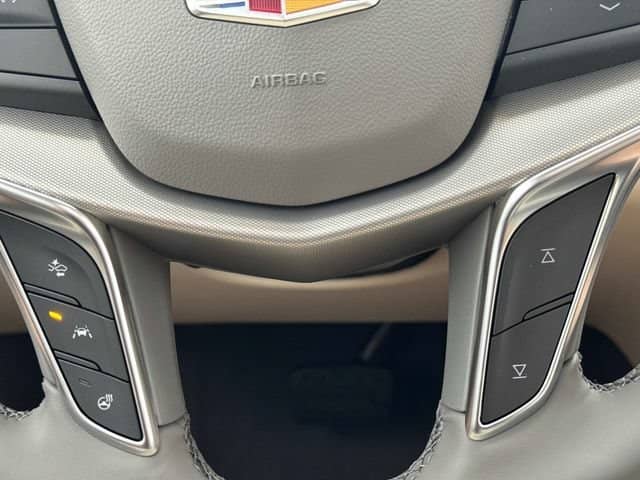 2026 Cadillac XT5 - Image 29
