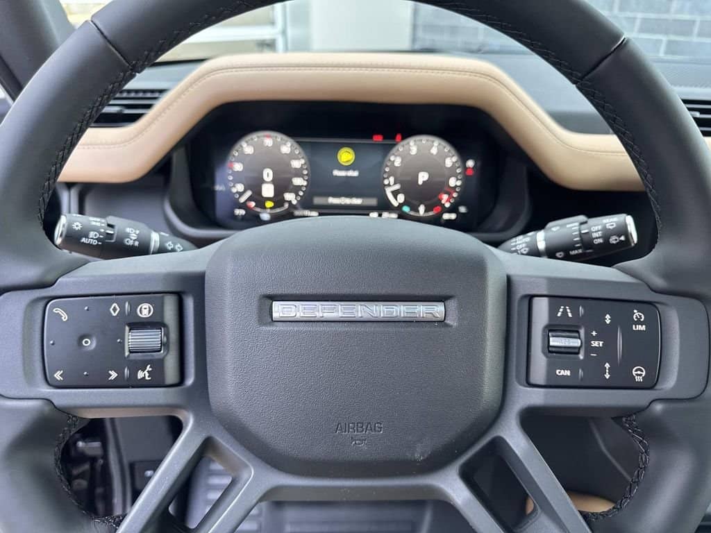2026 Land Rover Defender - Image 29