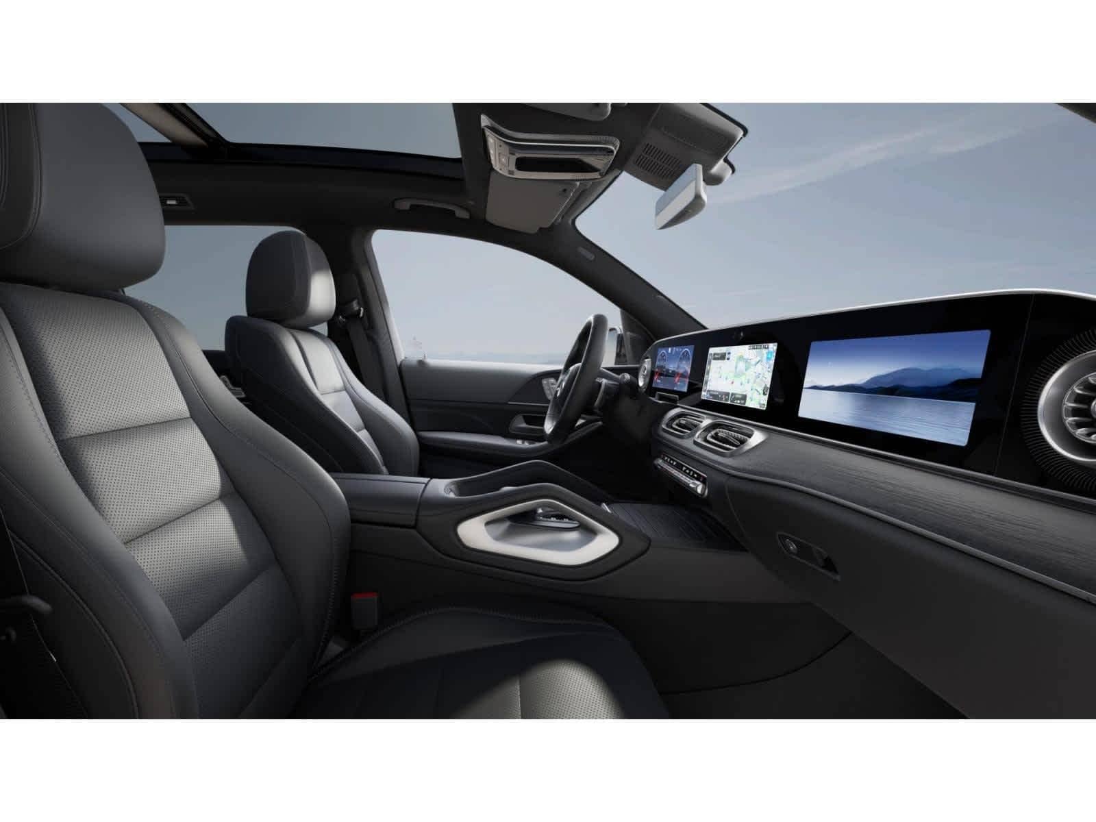 2027 Mercedes-Benz GLS - Image 3