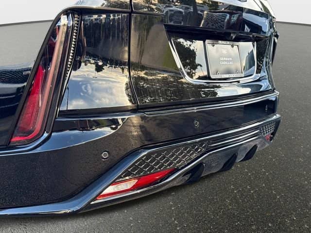 2026 Cadillac LYRIQ - Image 29