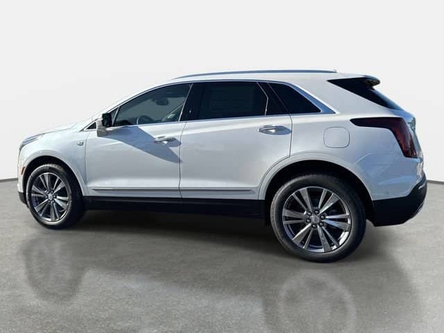 2026 Cadillac XT5 - Image 3