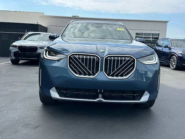2026 BMW X3 - Image 2