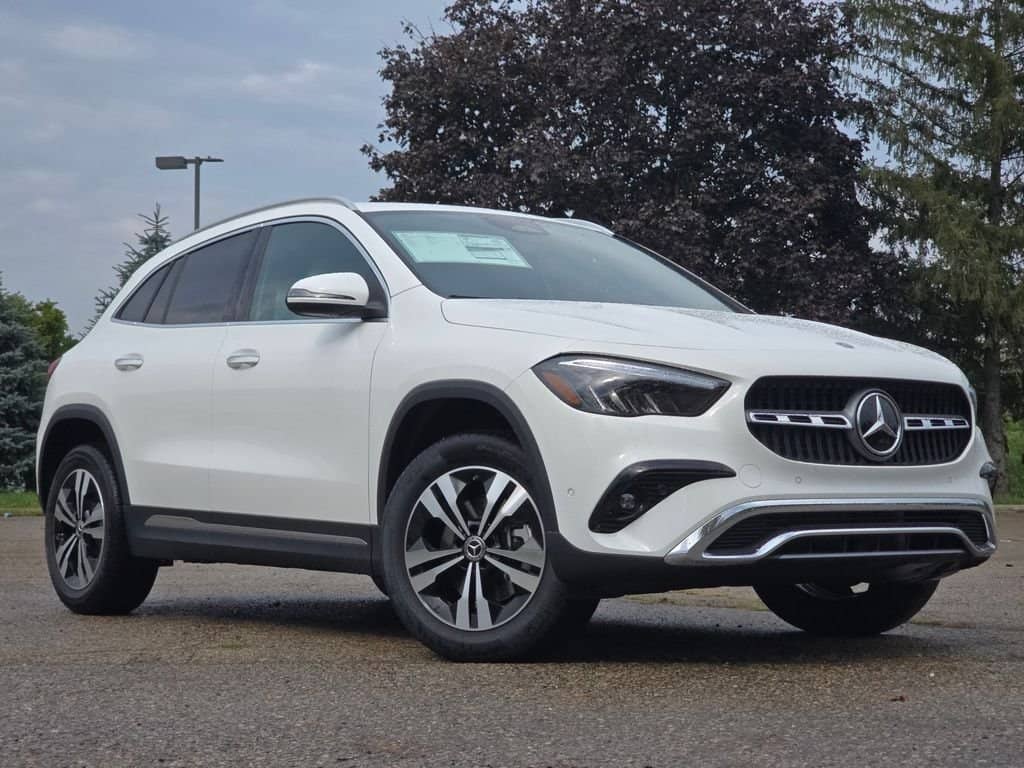 2026 Mercedes-Benz GLA - Image 2