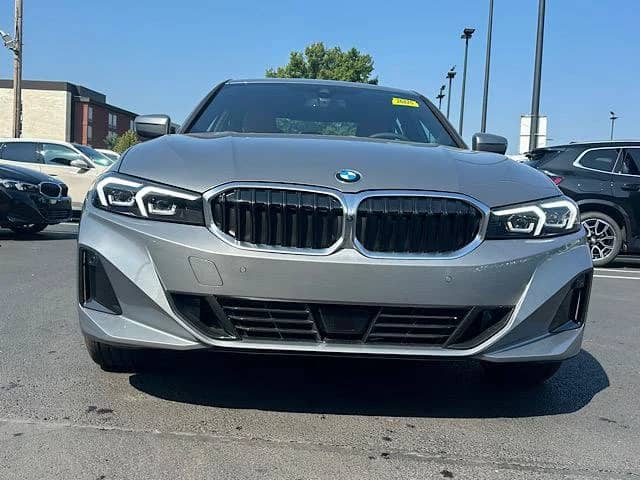 2026 BMW 3 Series - Image 2