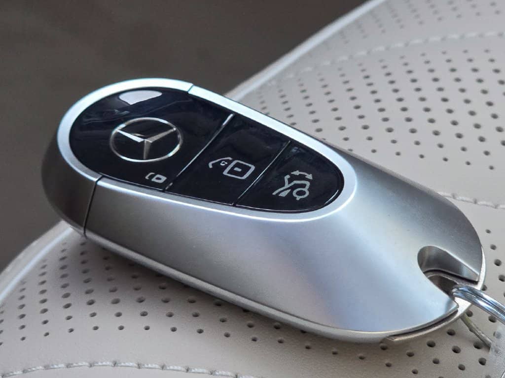 2027 Mercedes-Benz EQS - Image 78