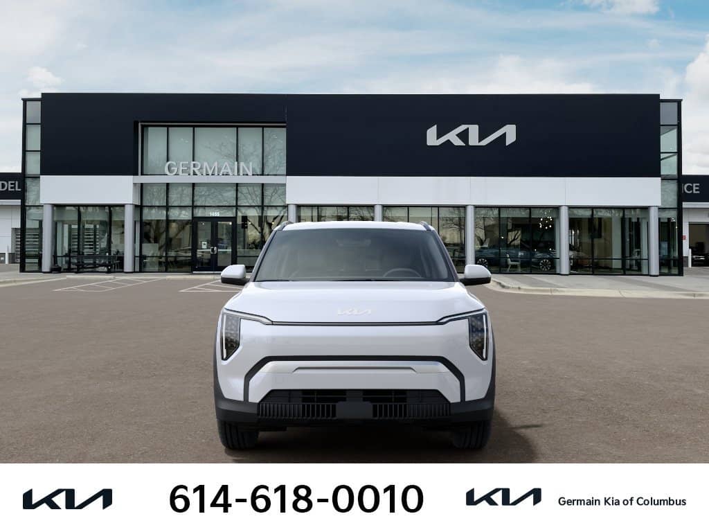 2027 Kia EV3 - Image 3