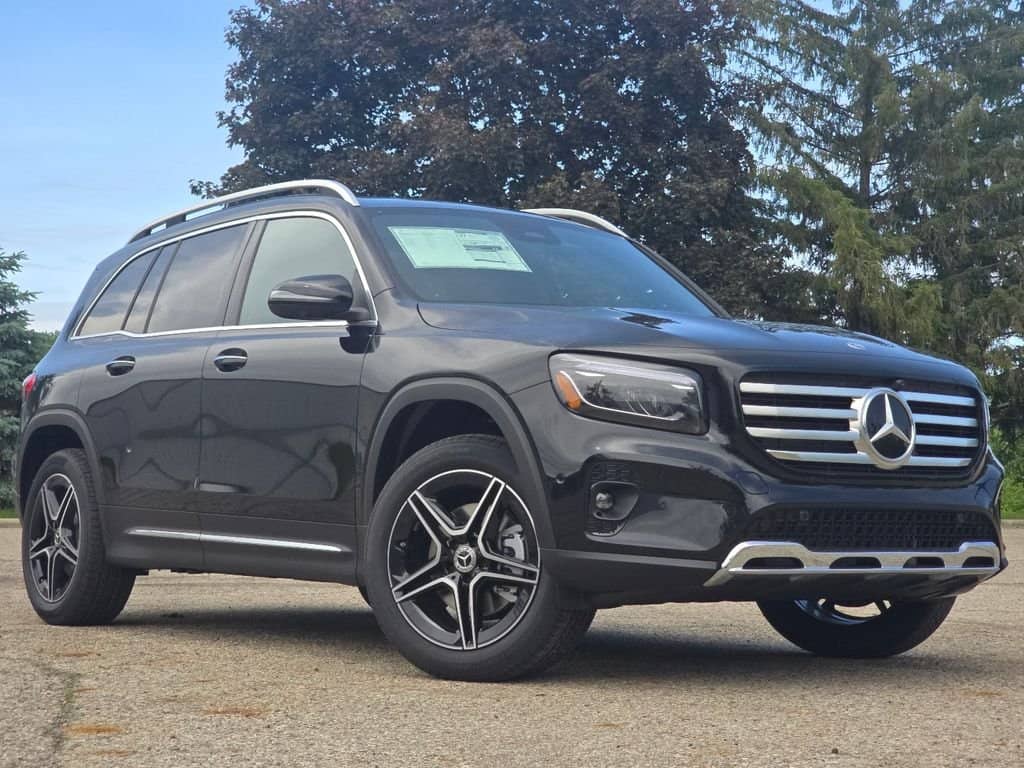 2026 Mercedes-Benz GLB - Image 2