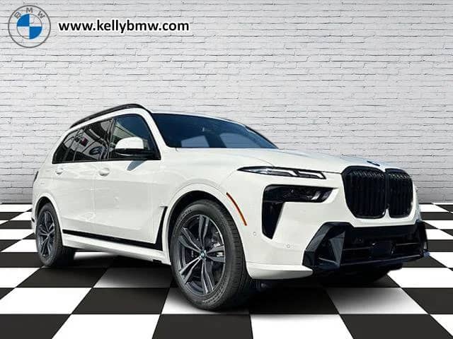 2027 BMW X7 - Image 1