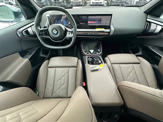 2026 BMW X3 - Image 6