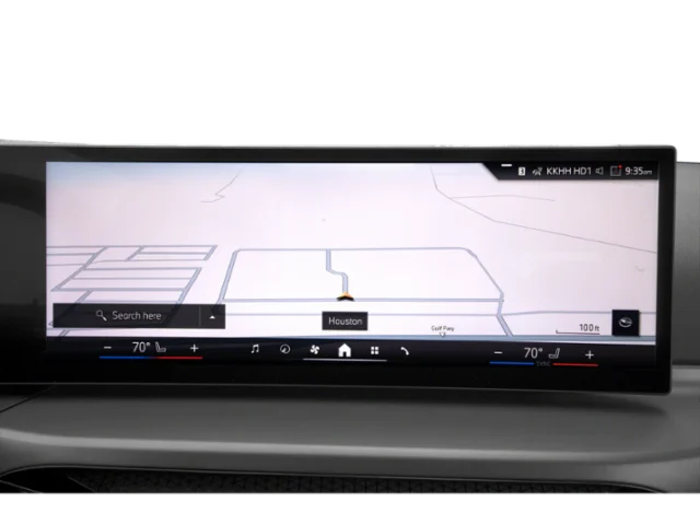 2025 BMW 2 Series - Image 13