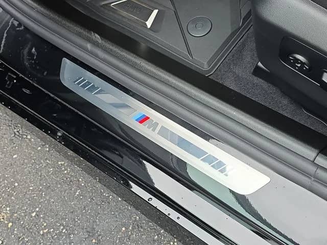 2027 BMW 5 Series - Image 33