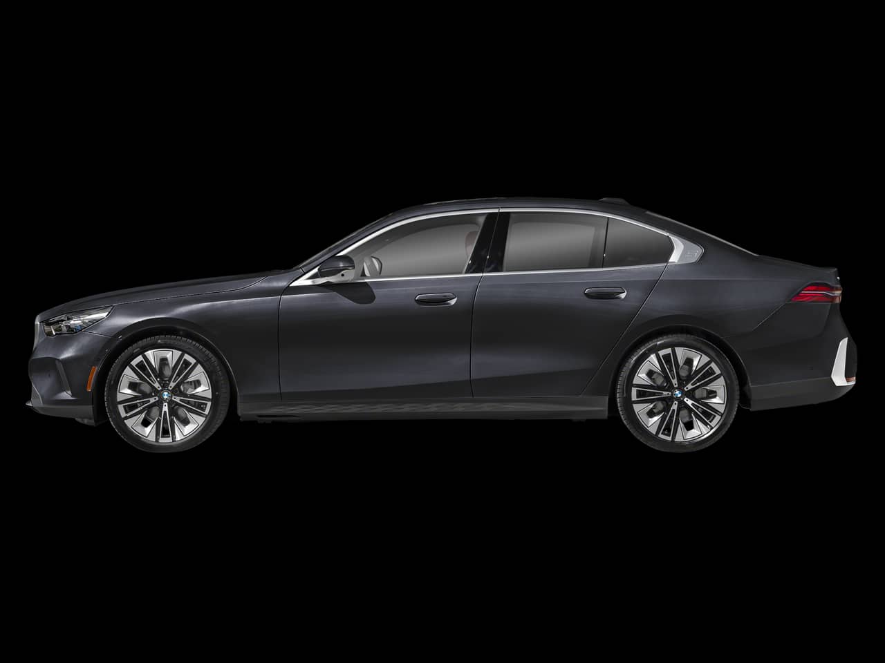 2027 BMW 5 Series - Image 3