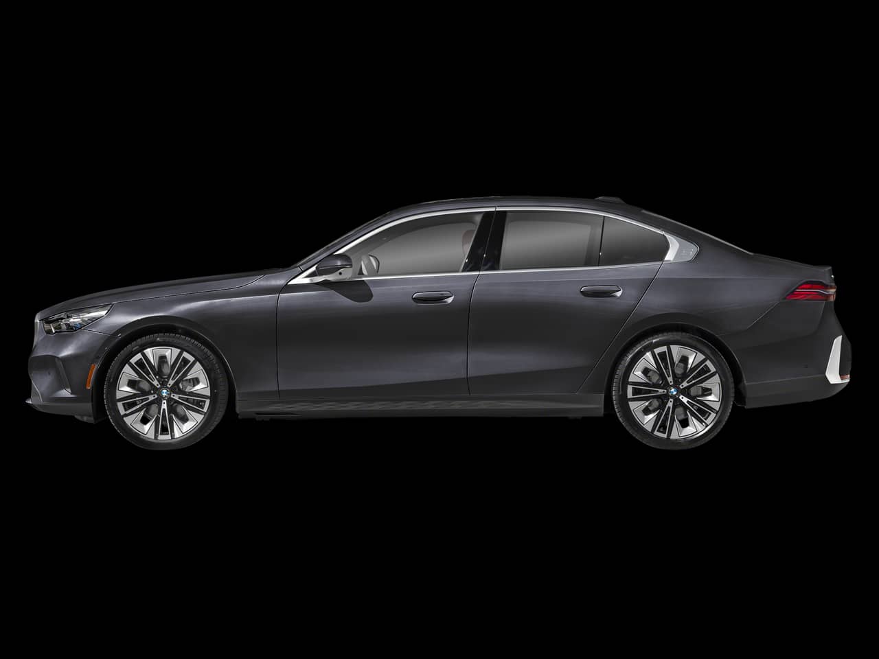 2027 BMW 5 Series - Image 3