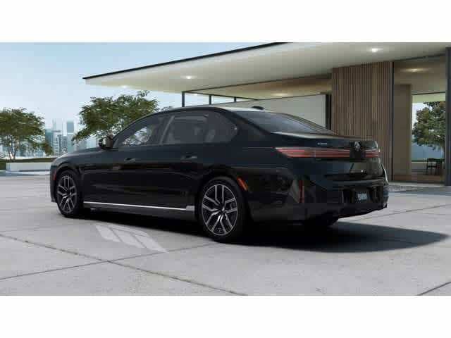 2027 BMW 7 Series - Image 2