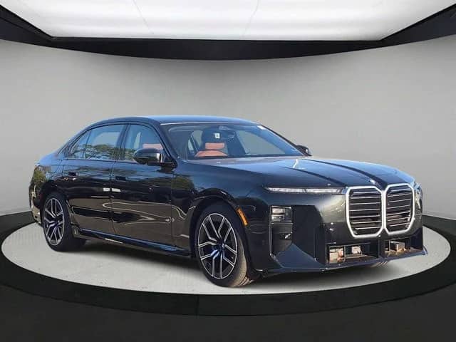 2027 BMW 7 Series - Image 2