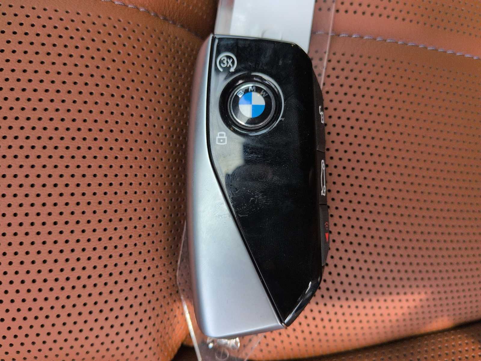 2026 BMW 7 Series - Image 37