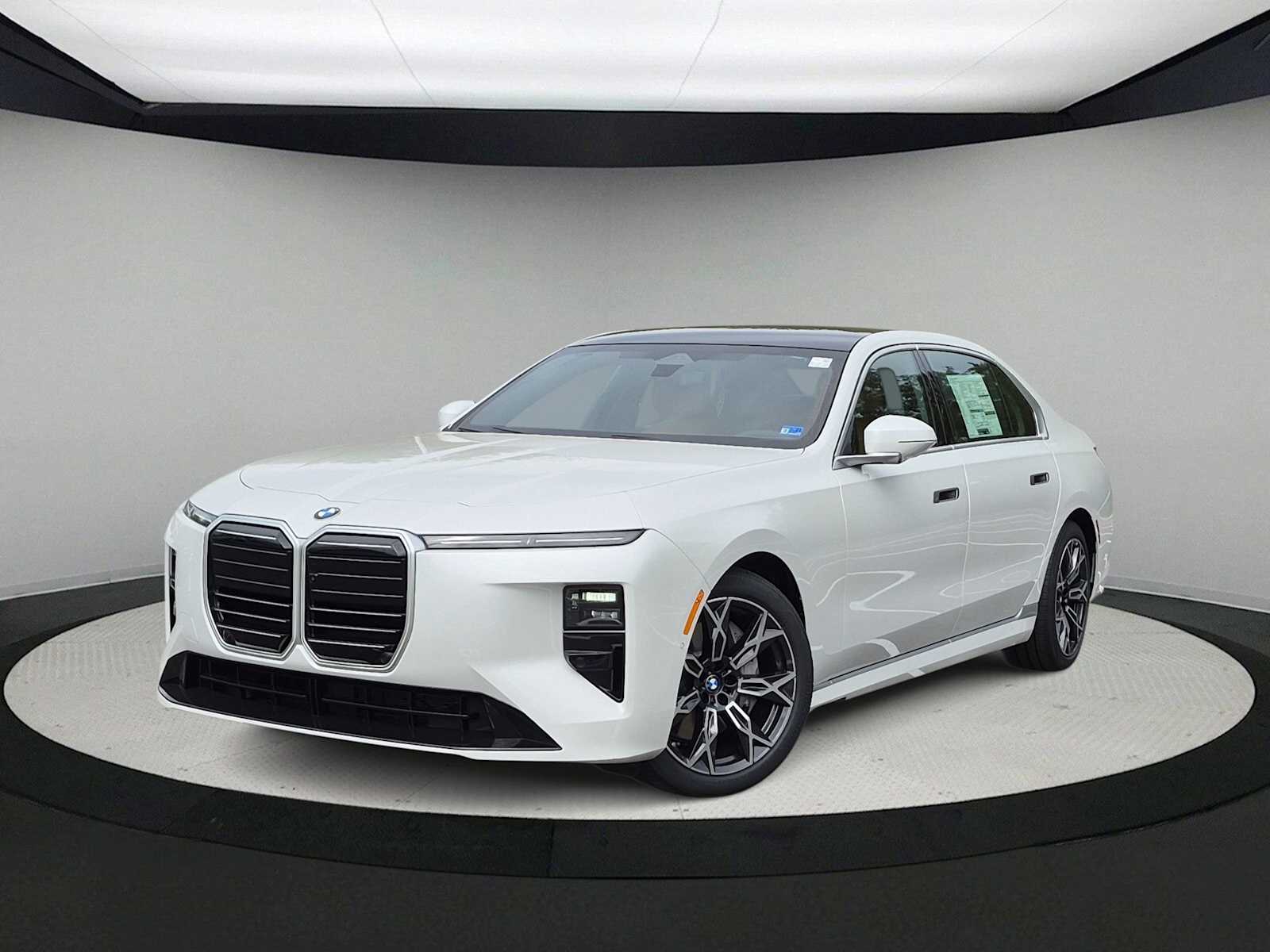 2027 BMW 7 Series - Image 1