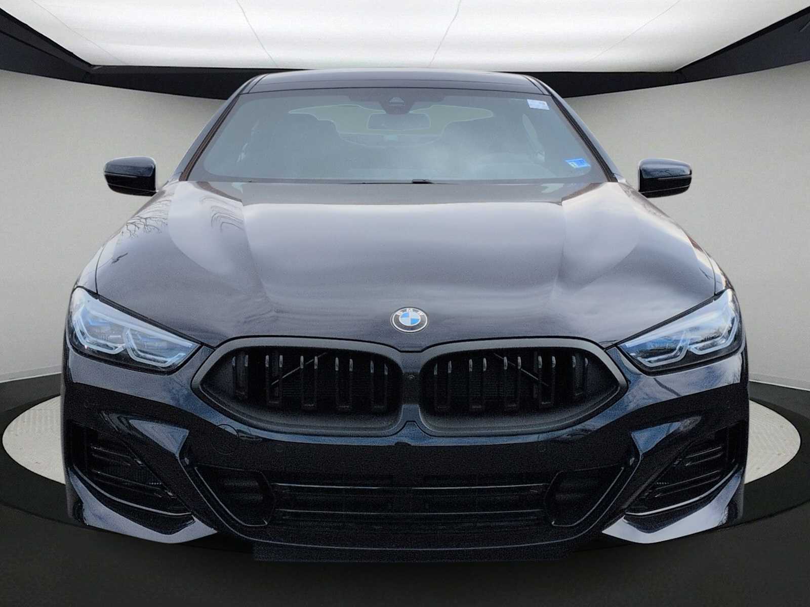 2026 BMW 8 Series - Image 3
