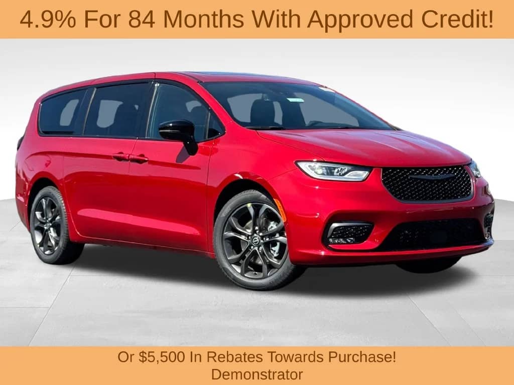 2026 Chrysler Pacifica - Image 1
