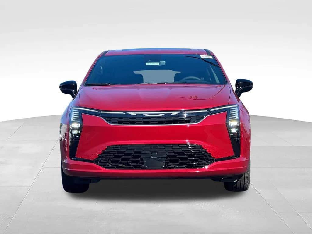 2027 Chrysler Pacifica - Image 2