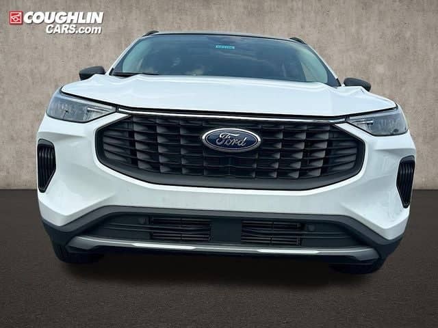 2024 Ford Escape - Image 2