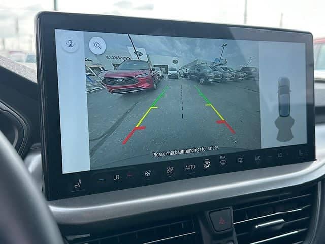 2024 Ford Escape - Image 24