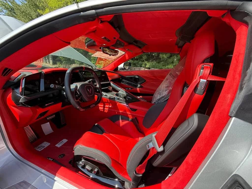 2026 Chevrolet Corvette - Image 2