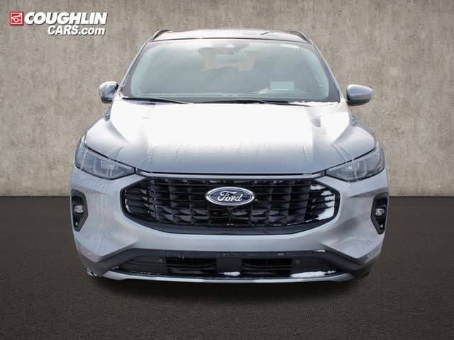 2024 Ford Escape - Image 3