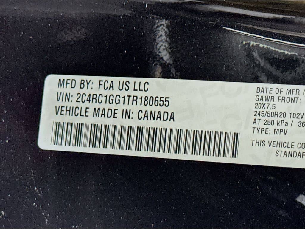 2026 Chrysler Pacifica - Image 32