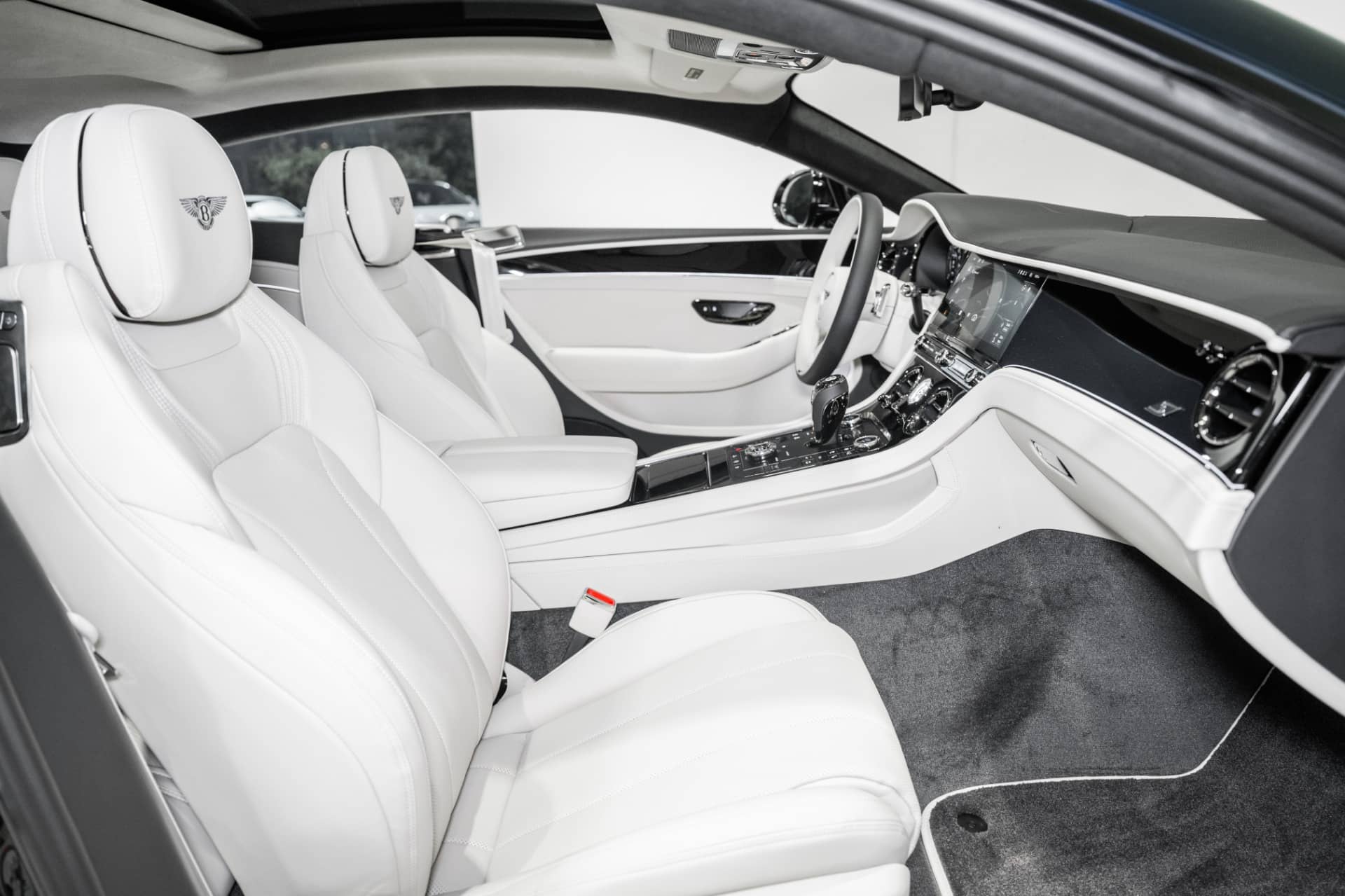 2026 Bentley Continental GT - Image 3