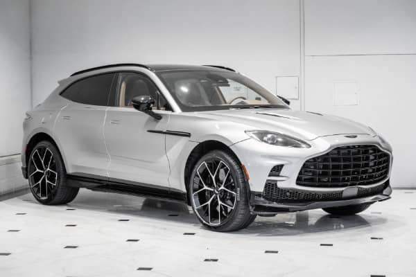 2026 Aston Martin DBX - Image 1