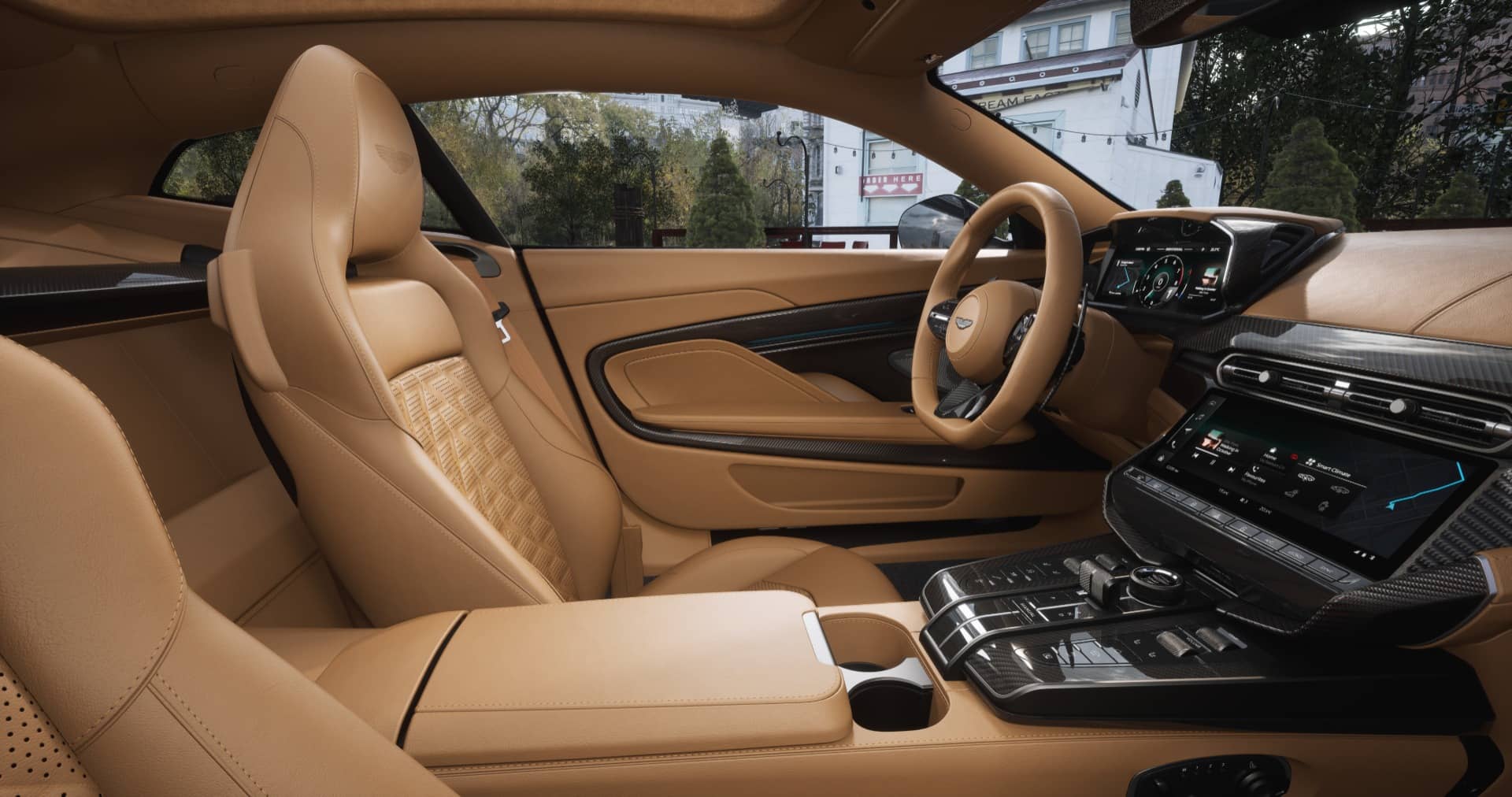 2026 Aston Martin Vanquish - Image 15